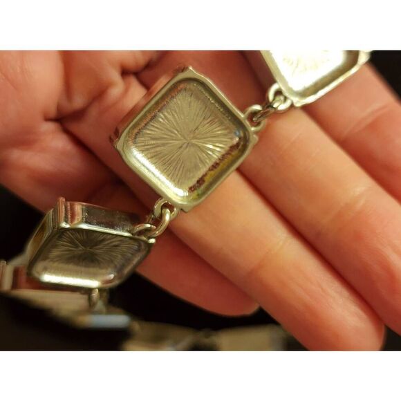 Ann Taylor chunky square light green statement necklace - Picture 3 of 6